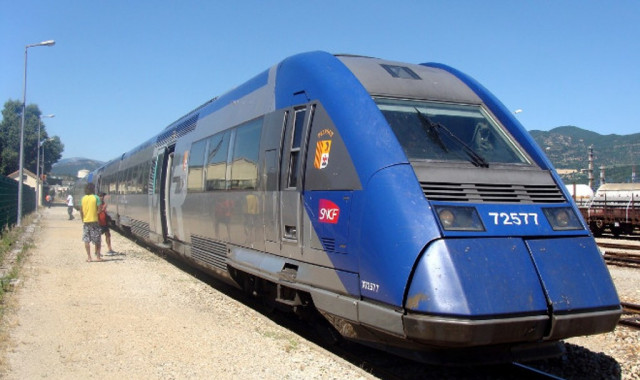 Une rame X72 500 d'Alstom, lemodèle que Railcoop compte mettre à disposition sur sa ligne Bordeaux-Lyon