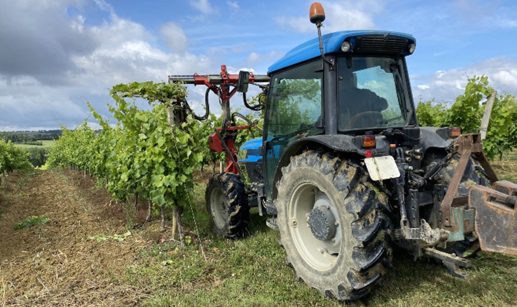 La tension dans le besoin de chauffeurs d'engins viticoles reste forte en Gironde, malgré une offre de formation plus riche.