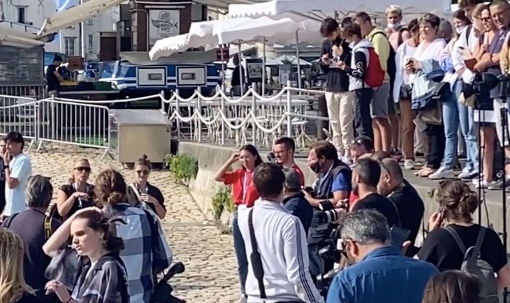 Chaque jour, des "photo call" sont organisées sur le vieux port de La Rochelle