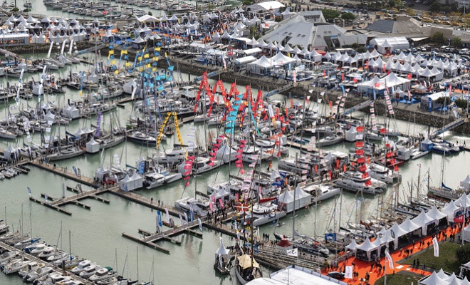 Salon nautique : de très nombreux bateaux amarés au port nautique de la Rochelle