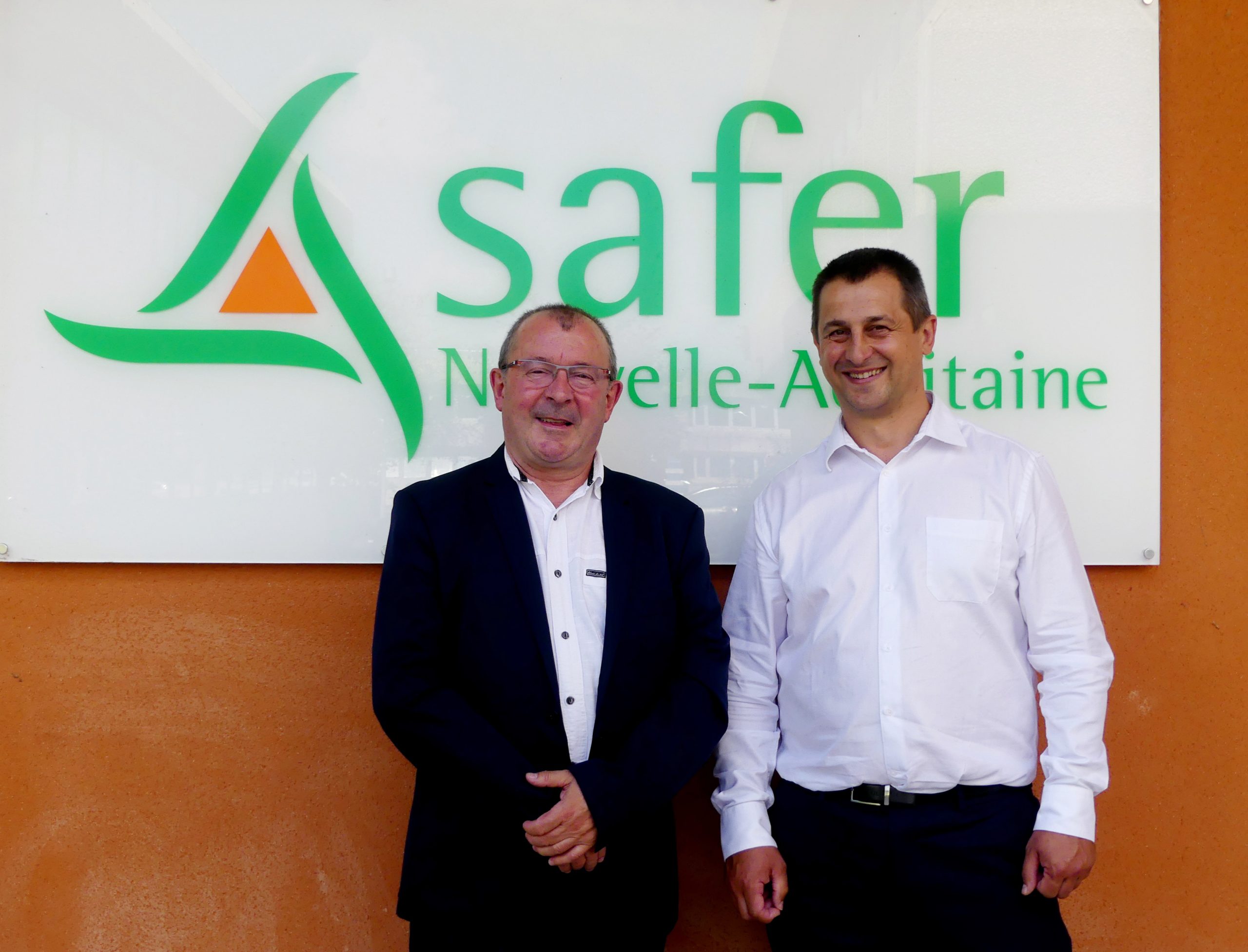 Patrice Coutin et Fabien Joffre, ancien et nouveau président de la SAFER Nouvelle-Aquitaine depuis le 22 juin 2023