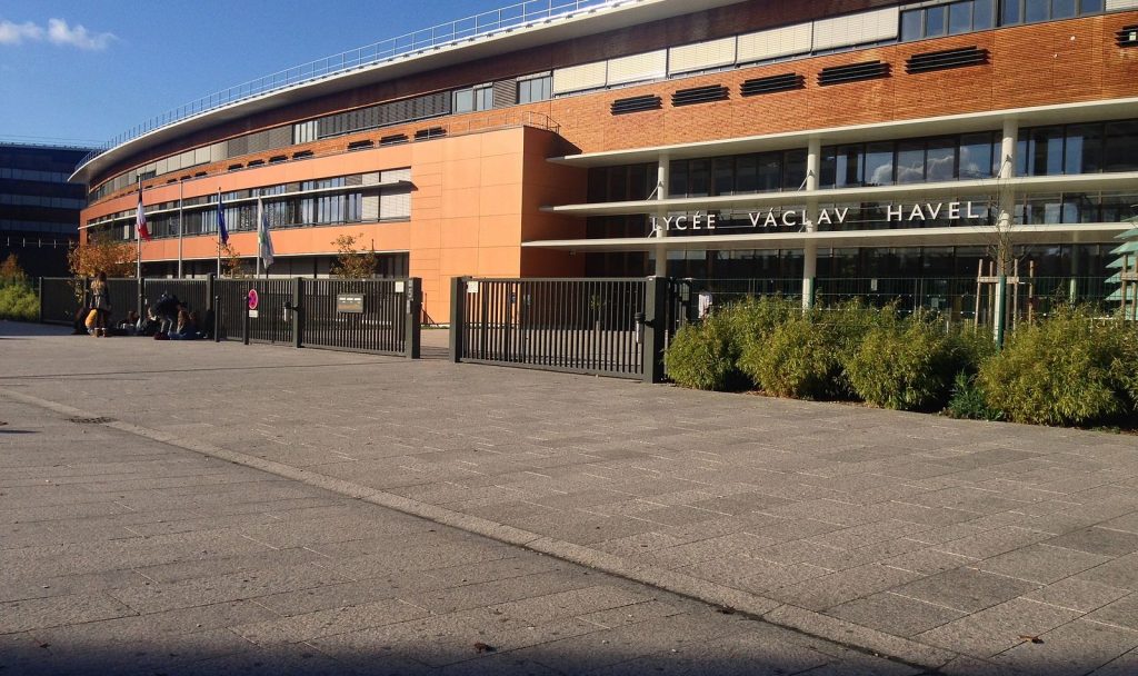 Lycée Vaclav havel à Bègles