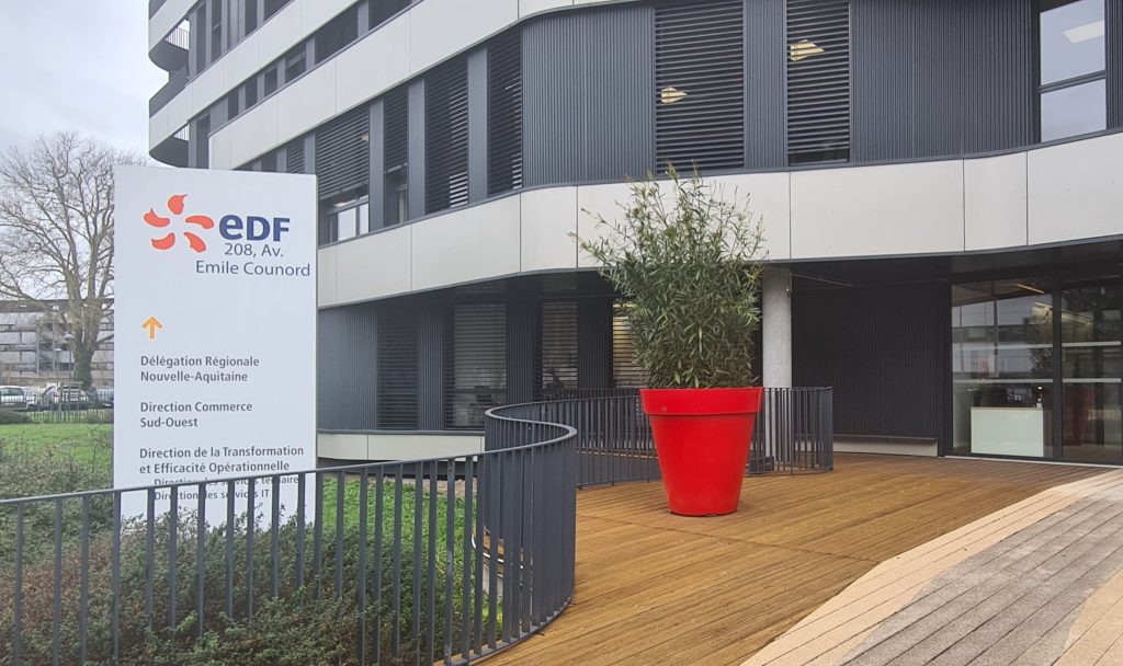 Photo de l'entrée du site de la délégation régionale d'EDF, situé à Bordeaux.