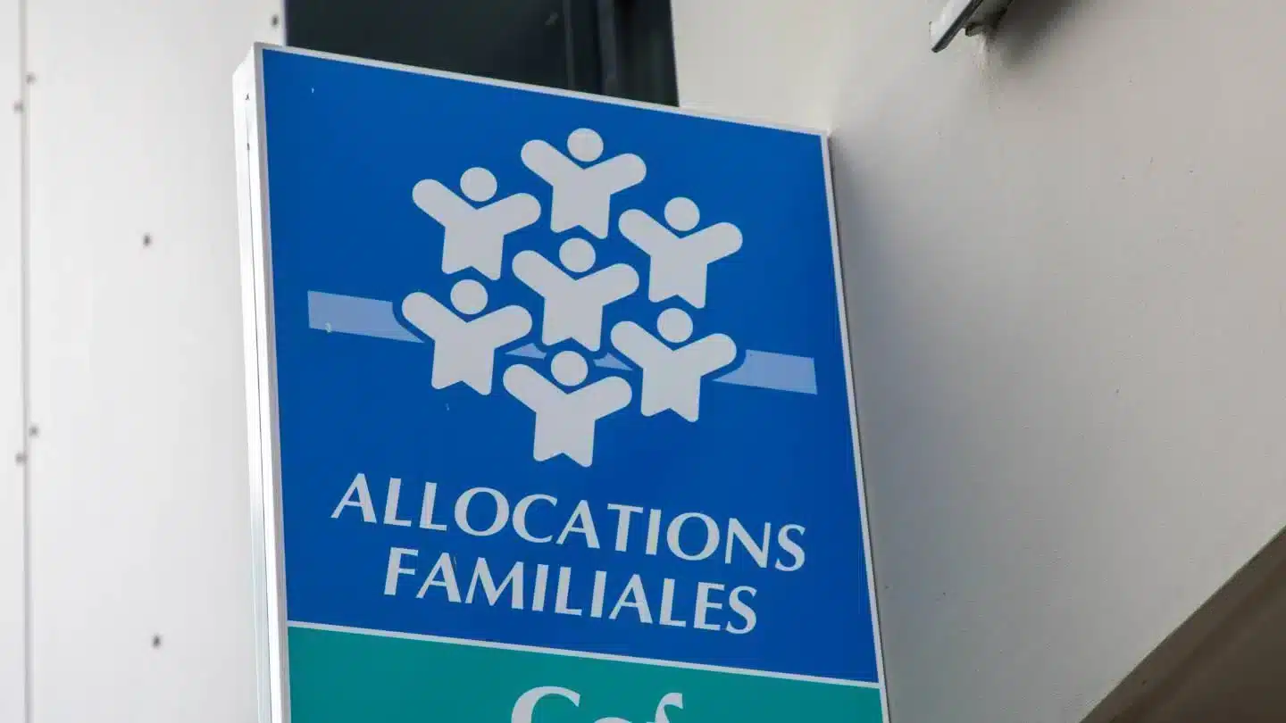 c’est confirmé par le gouvernement, il ne sera désormais plus possible de toucher le minium vieillesse (aspa) au delà de cette somme en 2026