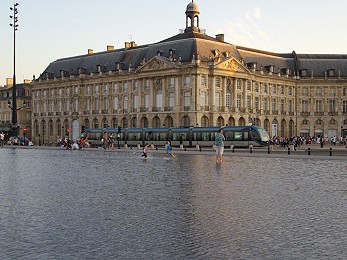 Bordeaux - Place de la bourse