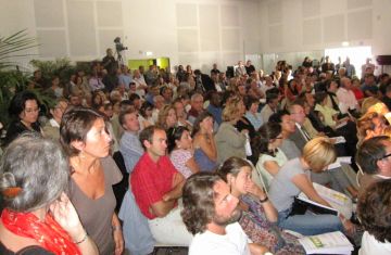 ne vingtaine d'associations et de nombreux participants pour le forum de Bordeaux