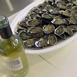 A Andernos, la 2ème édition de Cabanes en fête célèbre l'huître et les vins de l'Entre-deux-Mers, 4 décembre 2010