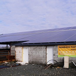 Le toit photovoltaïque de la ferme de Patrick Pédenon 