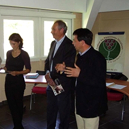 Au centre: Joël Bonneau, Vice Président de la Chambre départementale de l'agriculture de Gironde 