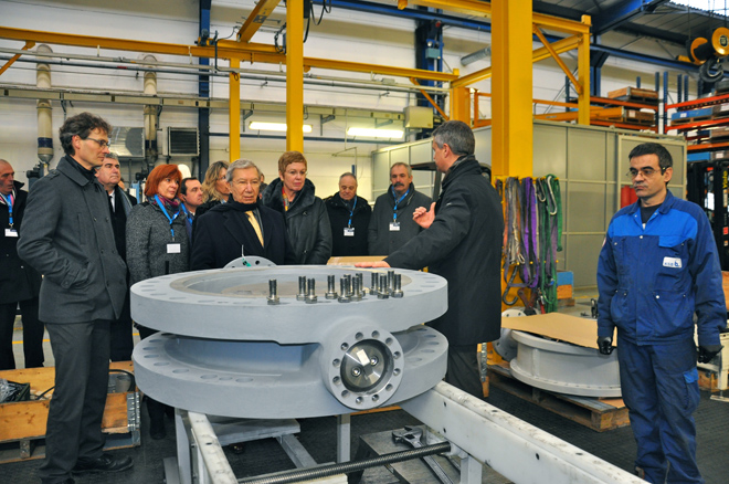 Les élus et le préfet de la Dordogne ont visité l'usine KSB de La Roche Chalais 