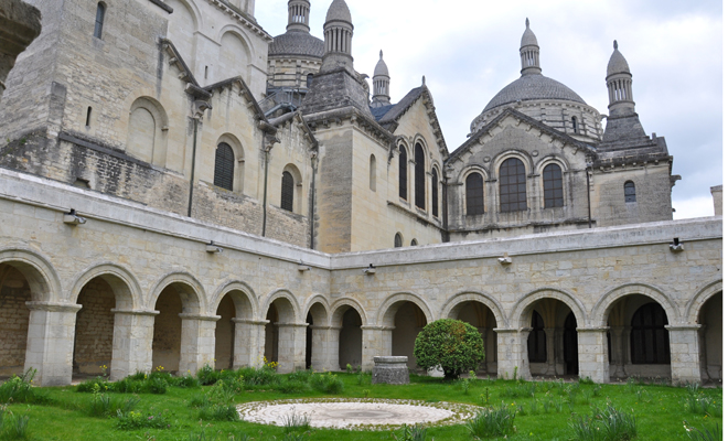 Le cloître de la cathédrale saint Front a été inauguré mardi