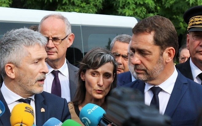Hendaye: Christophe Castaner  et le ministre de l'intérieur espagnol