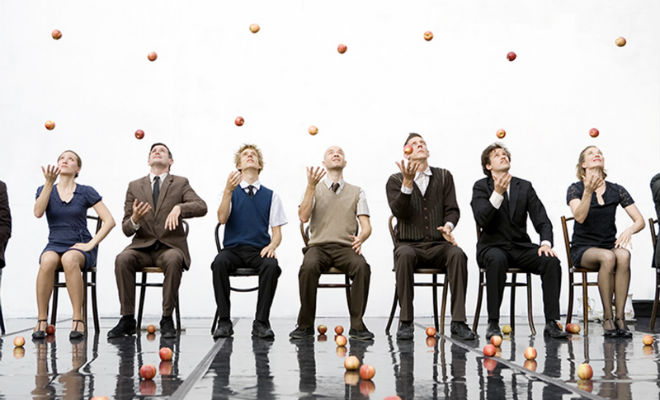  Gandini Juggling et son spectacle Smached