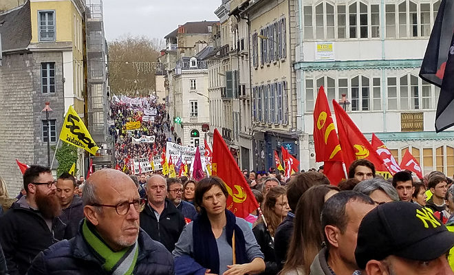 Manifestation 17 décembre 2019 à Pau contre la réforme des retraites