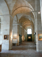 L'allée centrale du musée